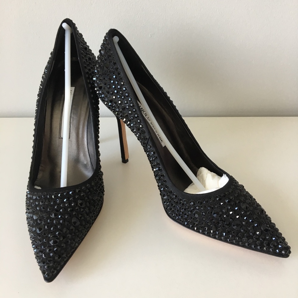 SOLD❗Manolo Blahnik BB Jet Crystal-Coated Satin Pumps - Picture 3 of 9
